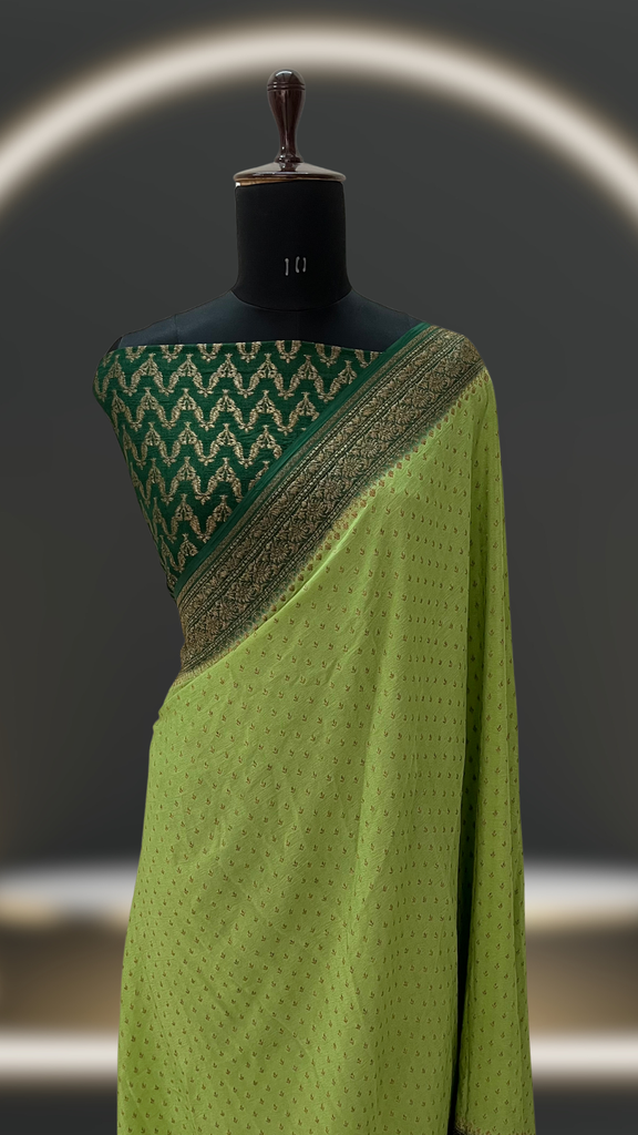 GREEN CONTRAST PURE KHADDI CREPE CHIFFON HANDLOOM BANARASI SAREE