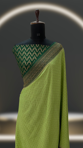 GREEN CONTRAST PURE KHADDI CREPE CHIFFON HANDLOOM BANARASI SAREE
